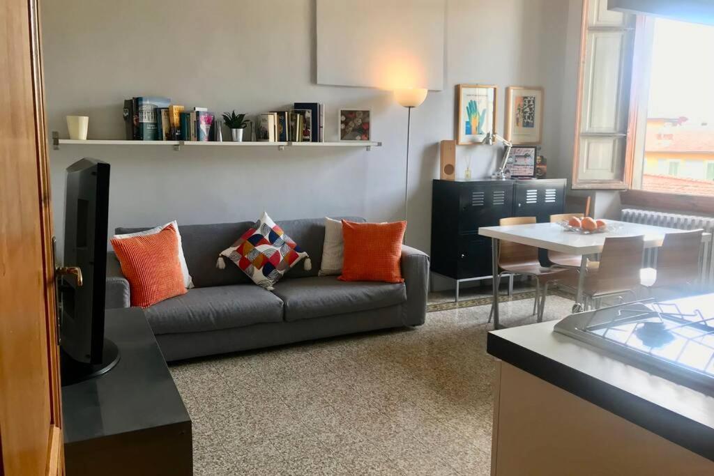 פירנצה Sunny Top Floor In San Frediano מראה חיצוני תמונה